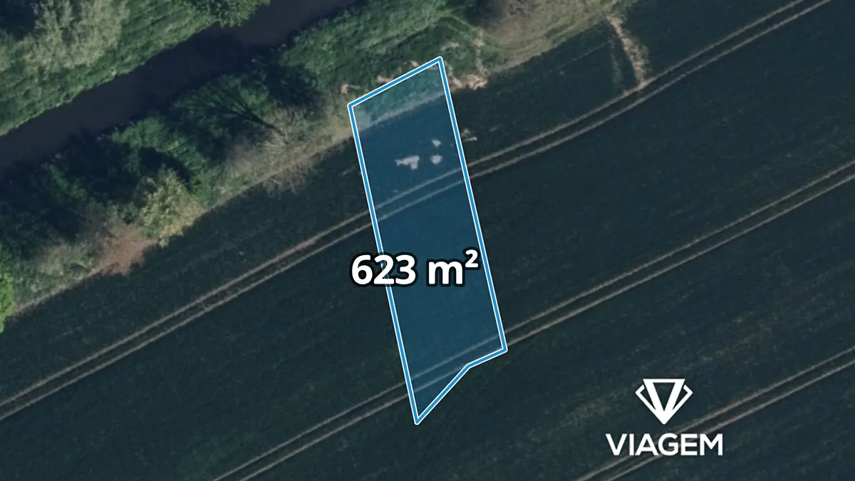Prodej pole 623 m²